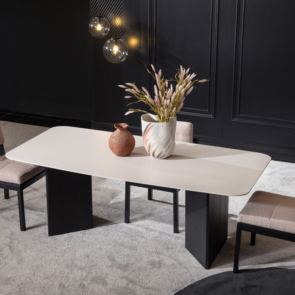 Forenza Table