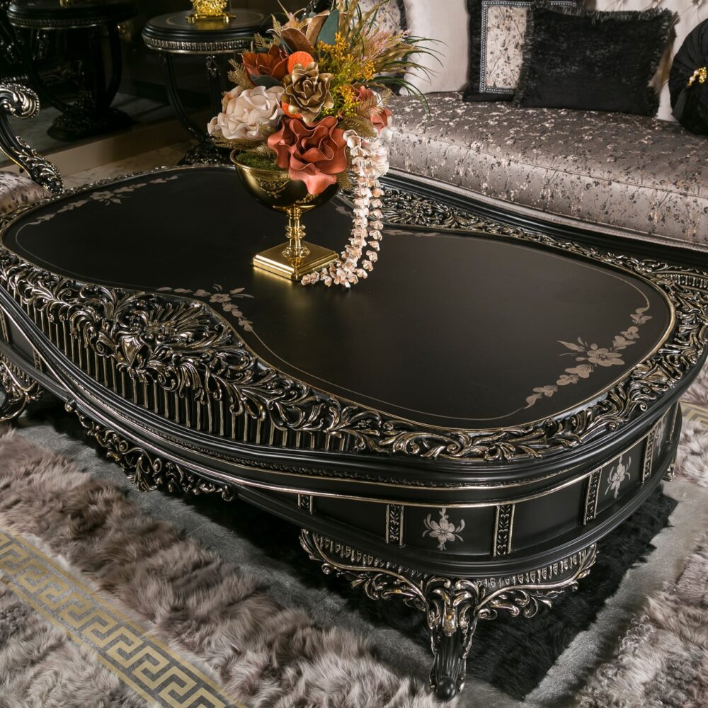Royal Classic Center Table